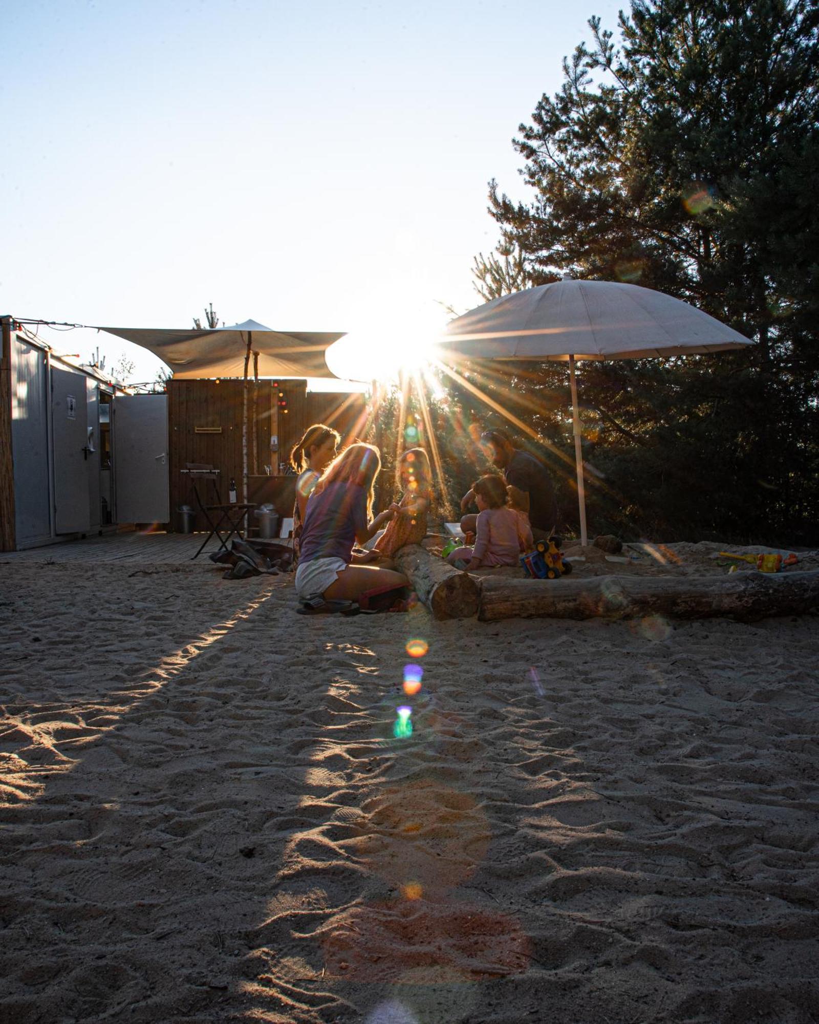 Raus Und Gut Glamping Am Graebendorfer See Drebkau Extérieur photo